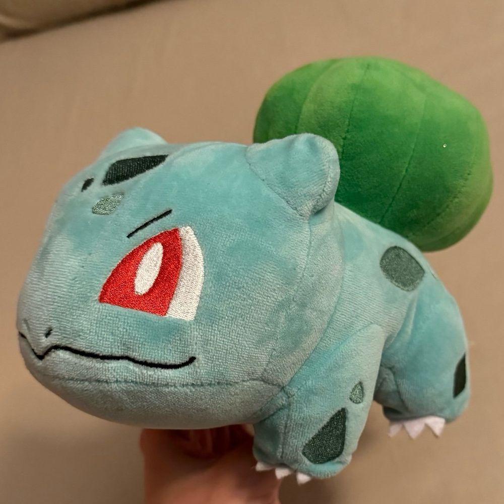 Bulbasaur by‎ pokemon wkt